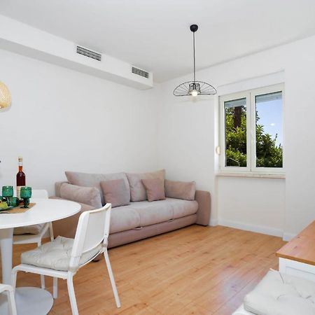 Justiniana Apartment Kastela Ngoại thất bức ảnh